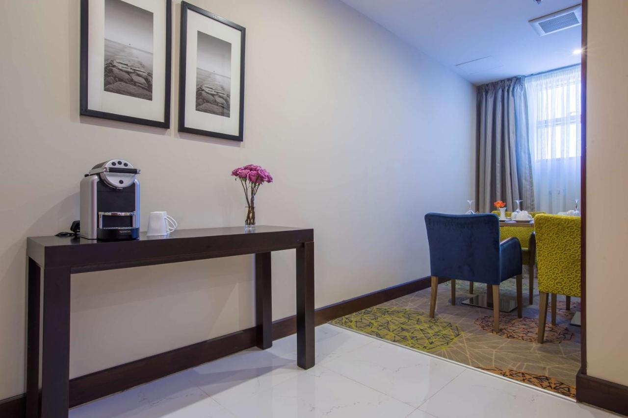 Radisson Blu Plaza Jeddah Otel Dış mekan fotoğraf