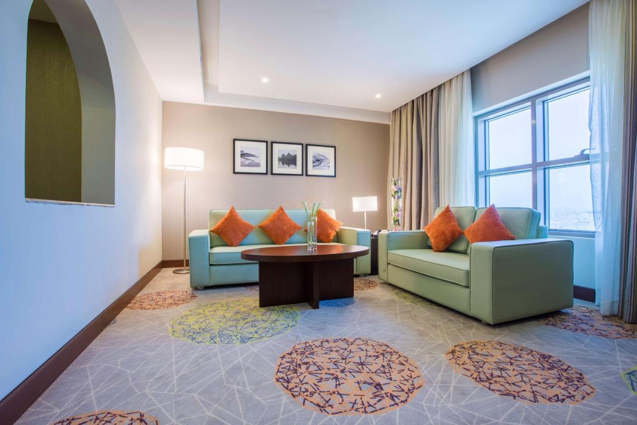 Radisson Blu Plaza Jeddah Otel Dış mekan fotoğraf